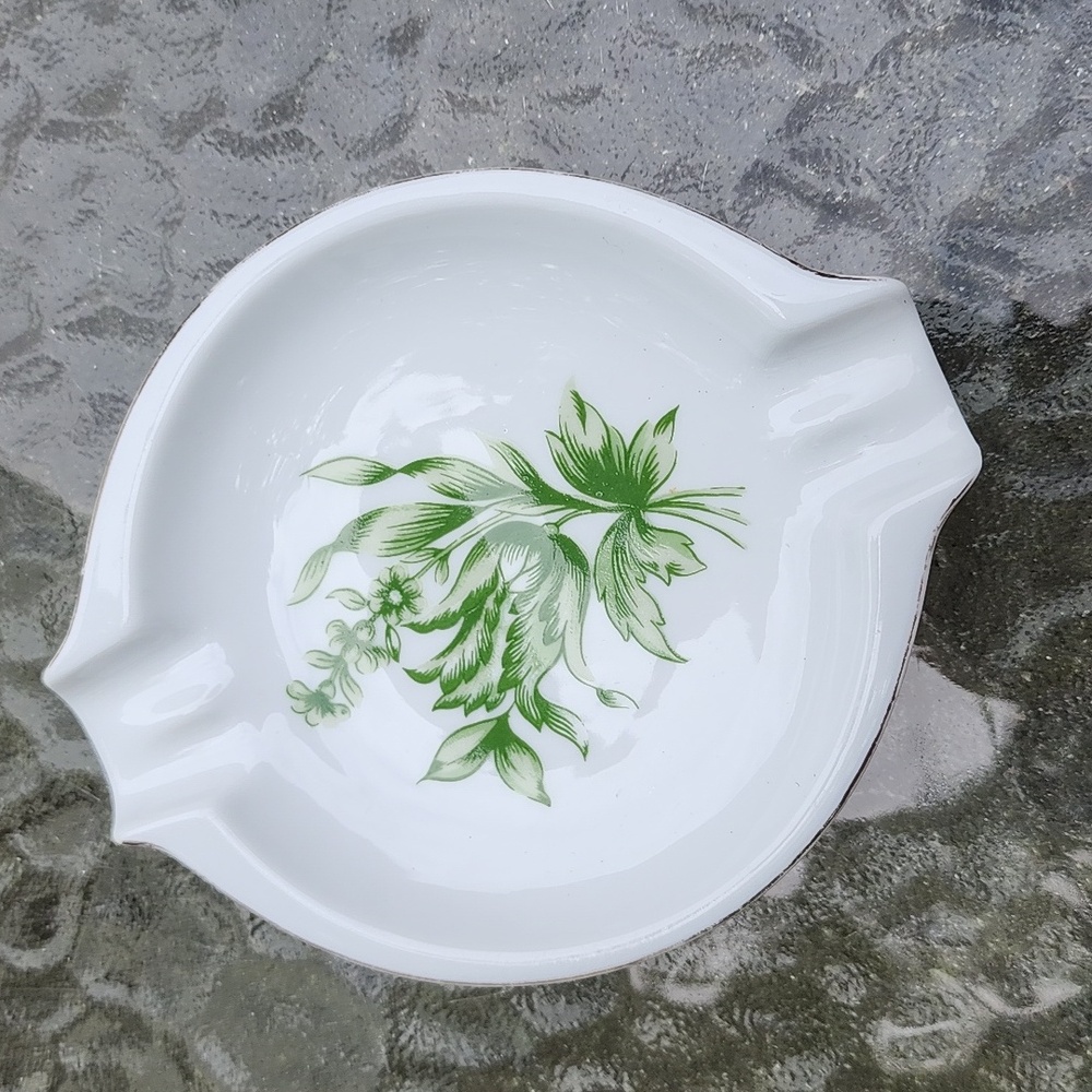 Hollóháza ashtray